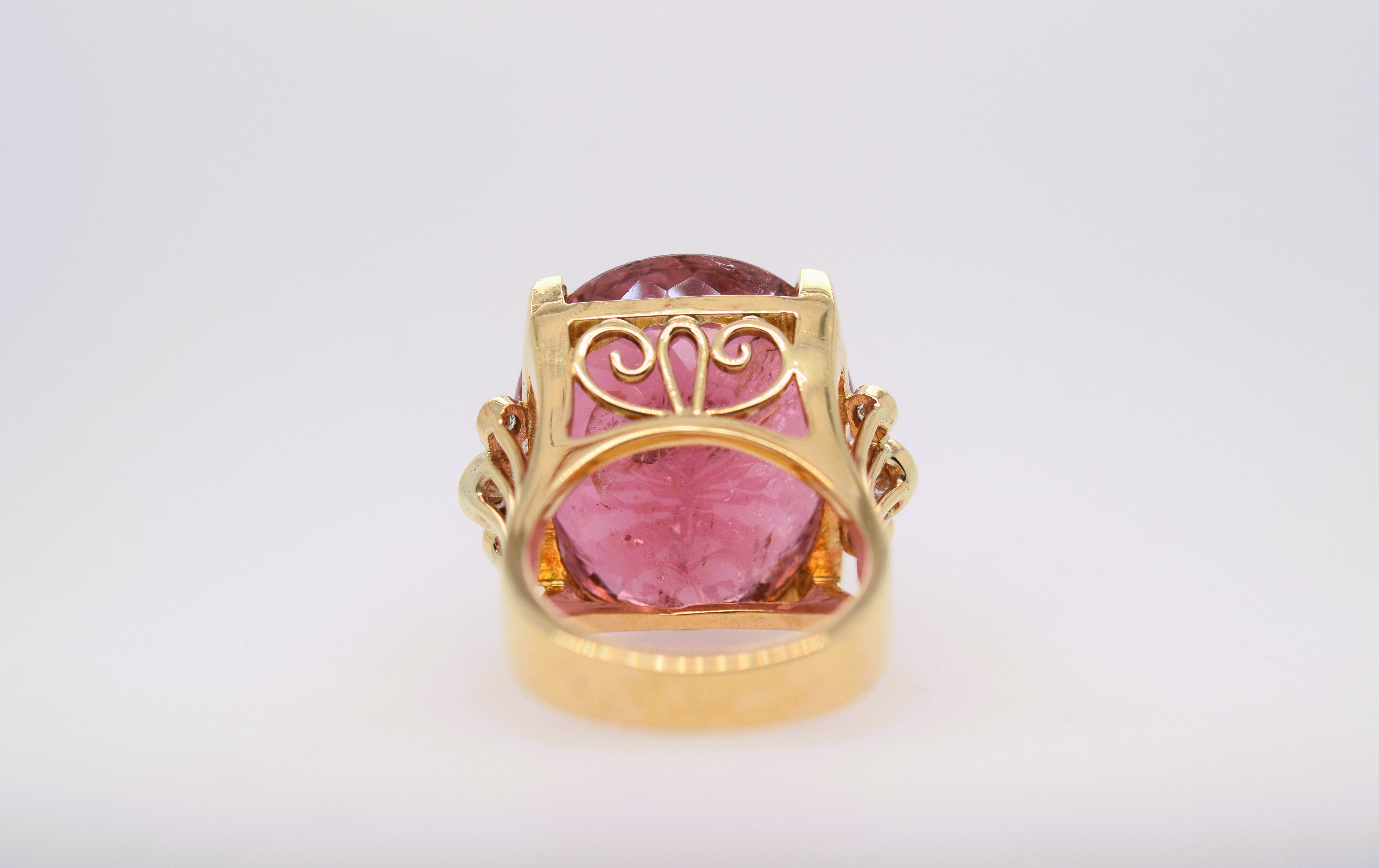 VINTAGE TOURMALINE COCKTAIL RING