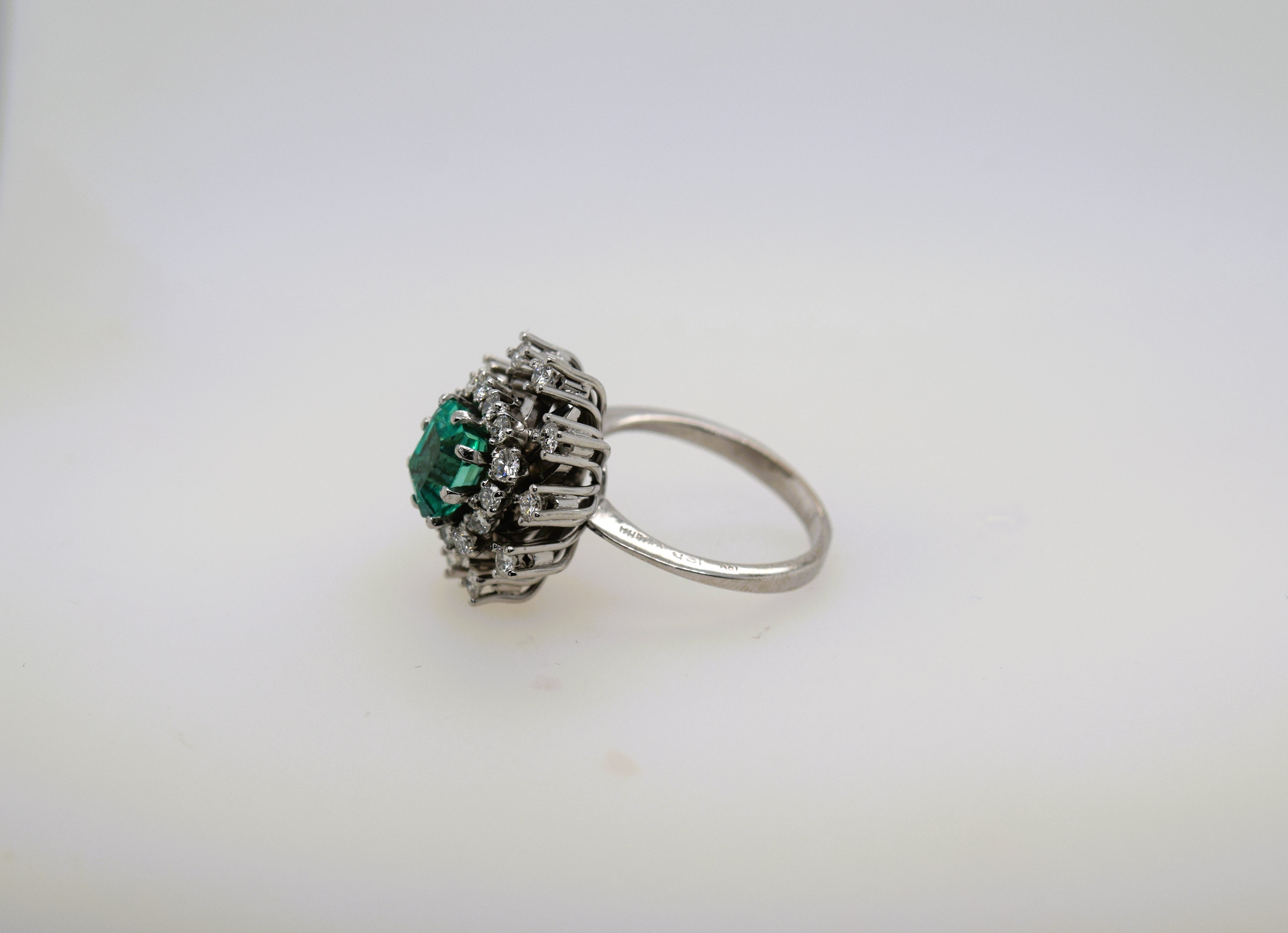 VINTAGE EMERALD RING
