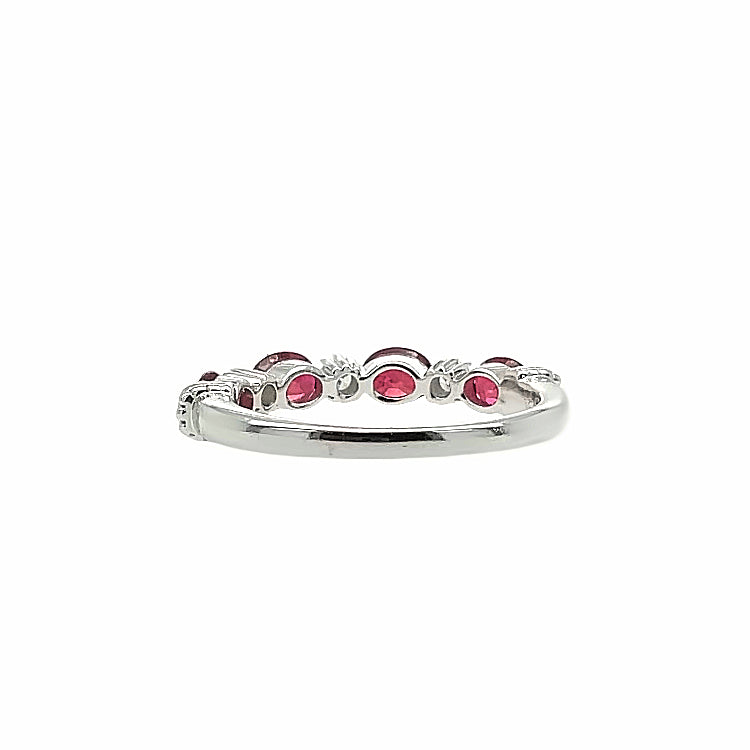 STUNNING RUBY BAND