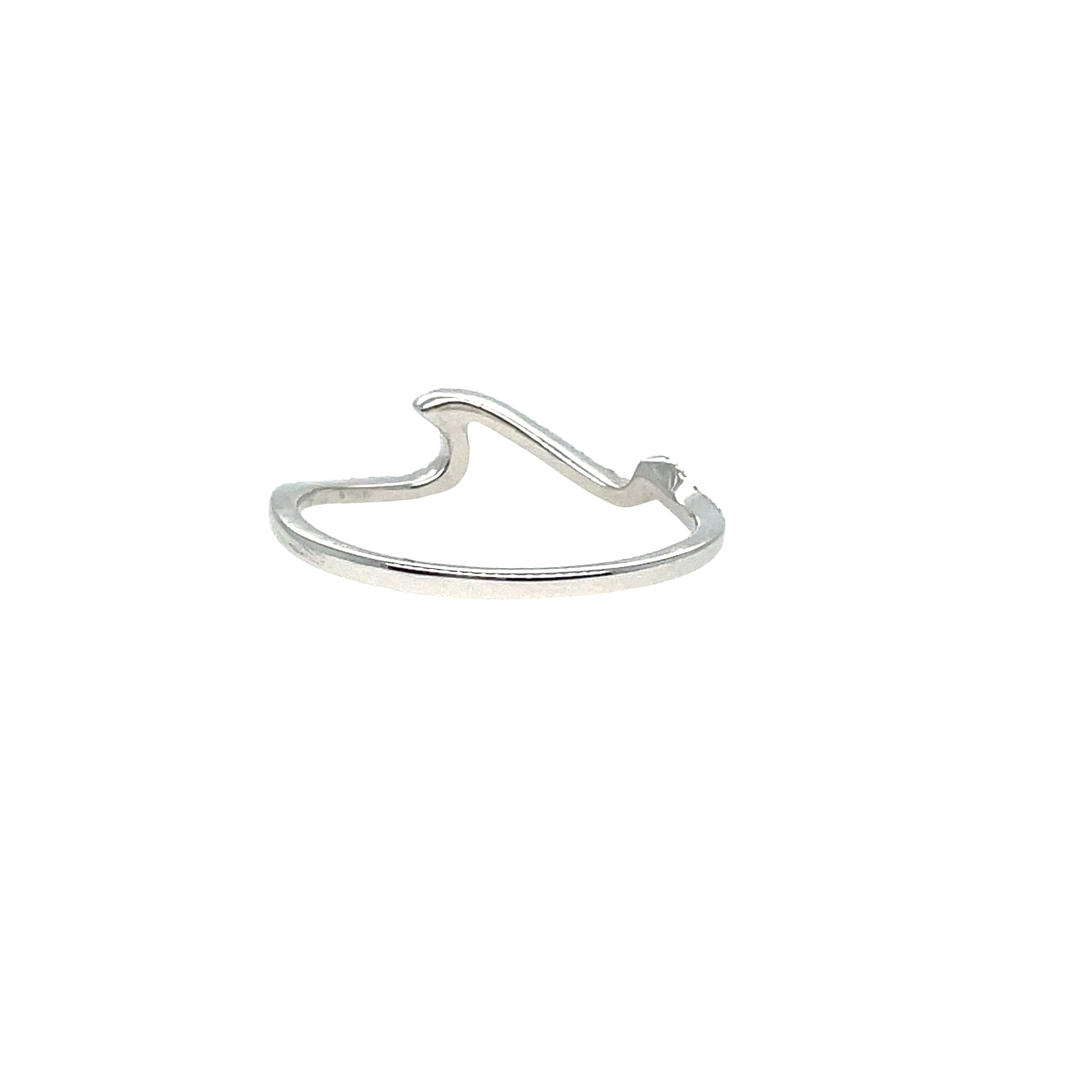 Ocean Wave- Elegant White Gold Ring