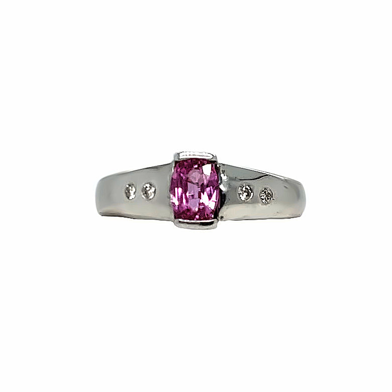 PRETTY IN PINK SAPPHIRE