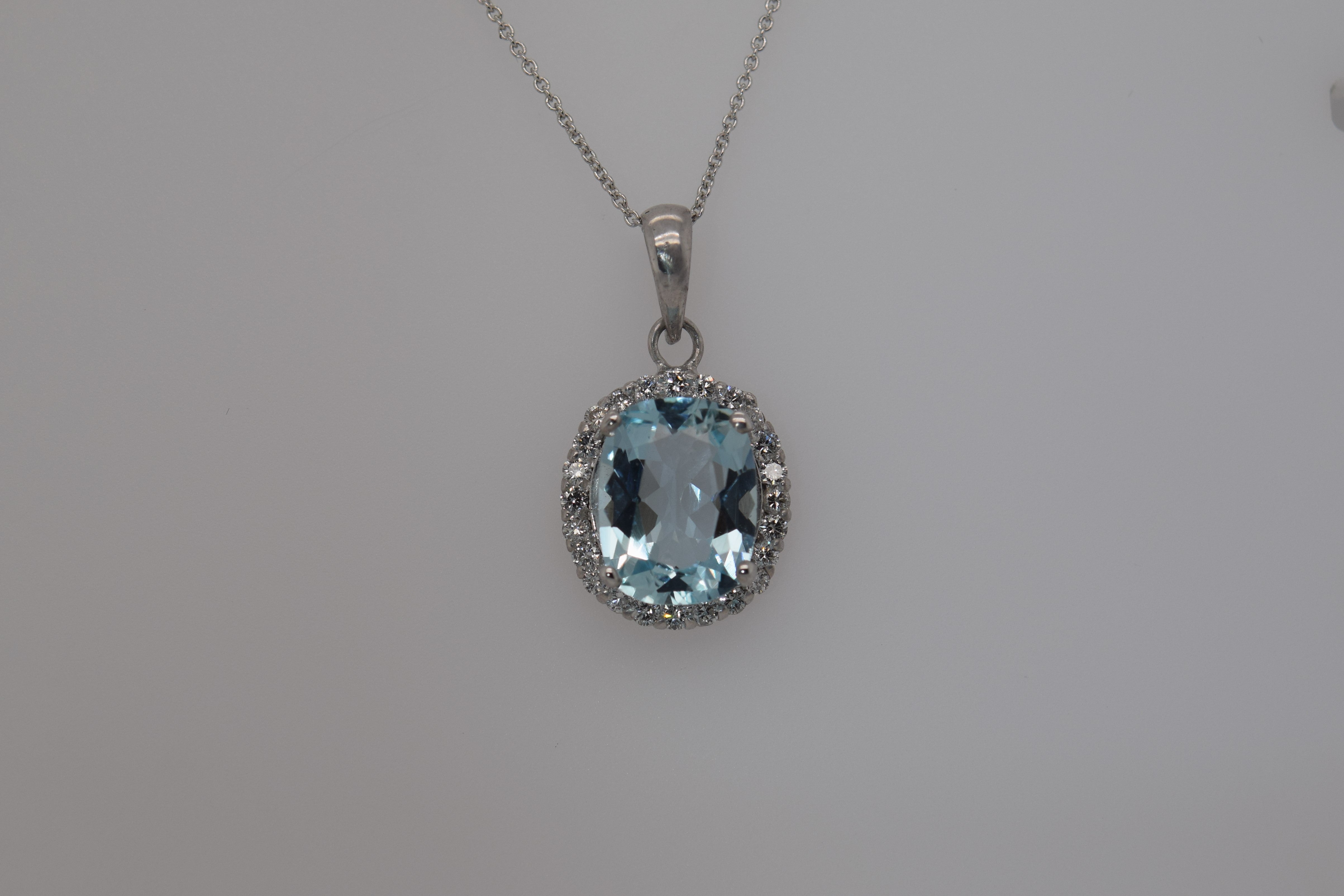Natural Aquamarine Pendant
