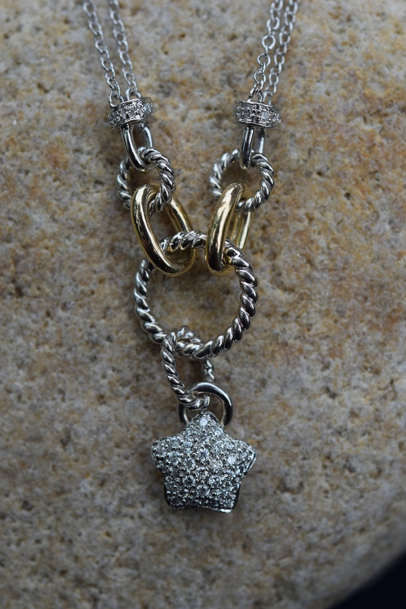 Necklet with diamond pave